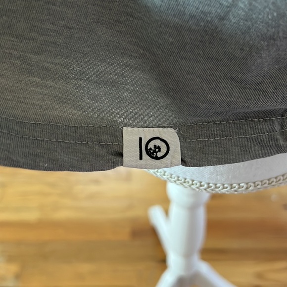 The forest will make you happy tank - Picture 3 of 5